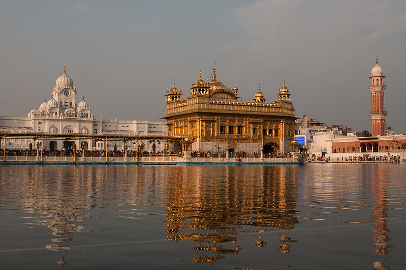The Golden Temple, Amritsar. [Credit: sandeepachetan.com, Flickr (CC BY-NC-ND 2.0)]