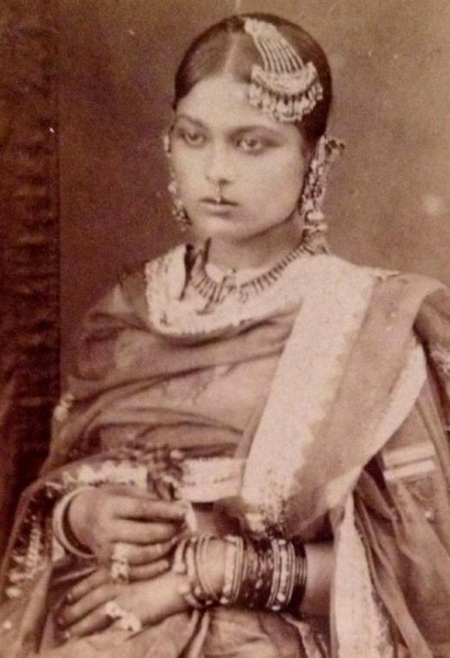 from The Beauties of Lucknow by Darogah Abbas Ali, 1874